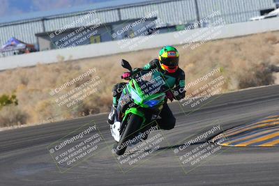 media/Dec-18-2022-SoCal Trackdays (Sun) [[8099a50955]]/Turn 4 (1pm)/